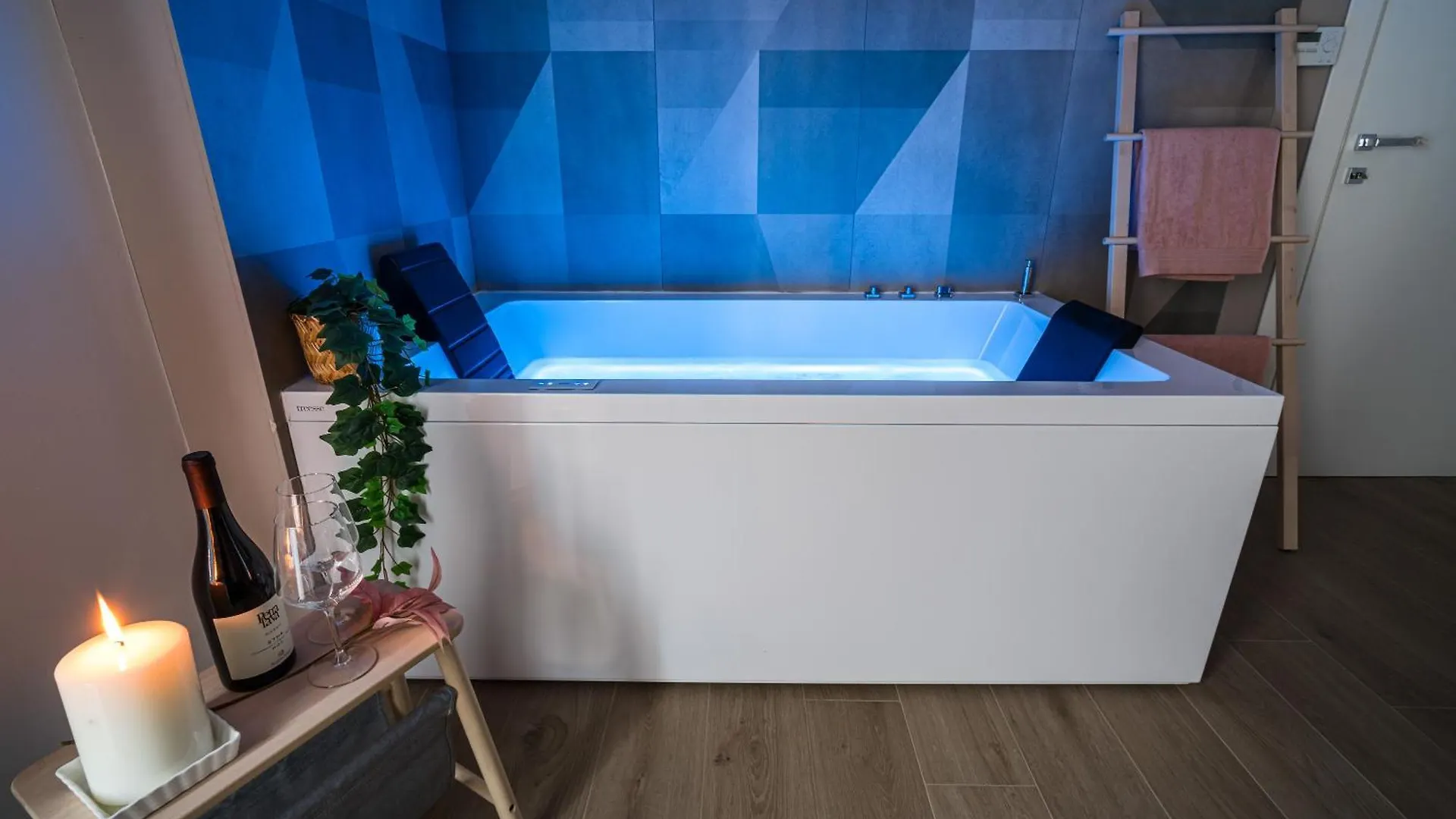 Nuciara Luxury Apartment 陶尔米纳 0*,  意大利