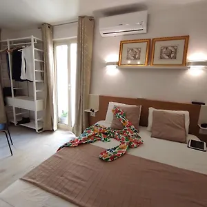  Apartment House