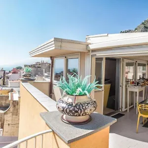 Alojamento de Acomodação e Pequeno-almoço Casa Turrisi, Taormina